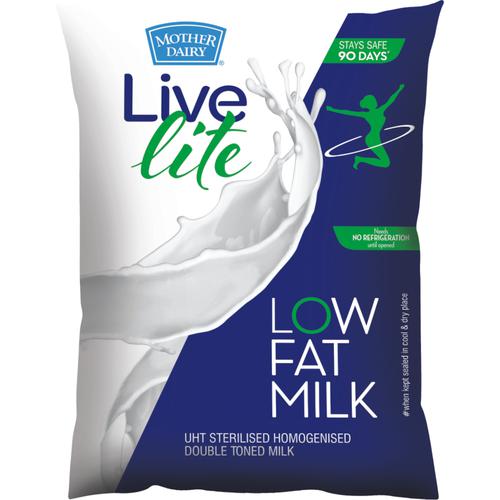 Mother Dairy Live Lite UHT Sterilised Homogenised Low Fat Double Toned Milk, 140 ml Pouch No Added Preservatives
