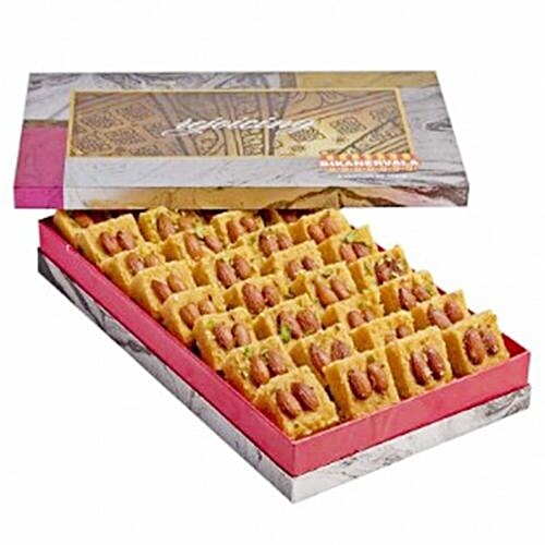 Bikanervala Sweets - Special Patisa, 1 kg  