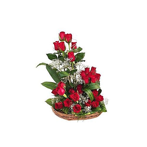 Buy Just Cakes Flowers Flower Bouquet Heart Basket 1 Pc Online at the