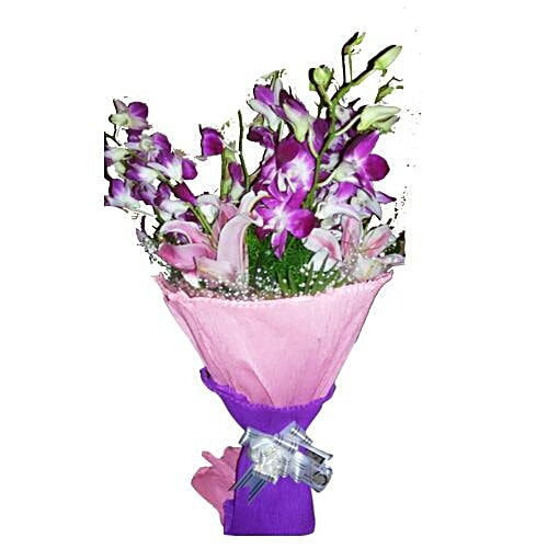 Buy Balaji Florist Flower Bouquet Purple Magic Online at Best Price