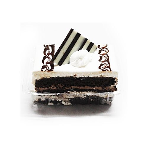 Buy Ribbons Balloons Pastry Banana Chocolate Fresh Cream Eggless 3 Pcs