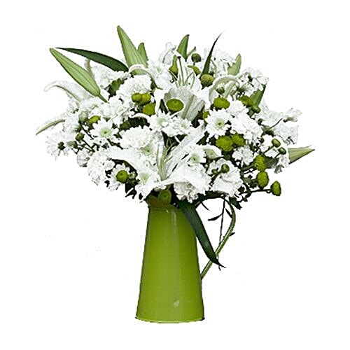 Buy House Of Flowers by Marry Me Flower Bouquet Eleanor Rigby Online