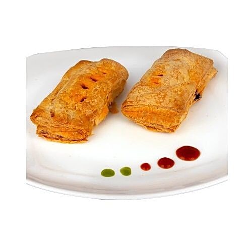 Buy Monginis The Cake Shop Puff Spicy Chicken Online at Best Price of