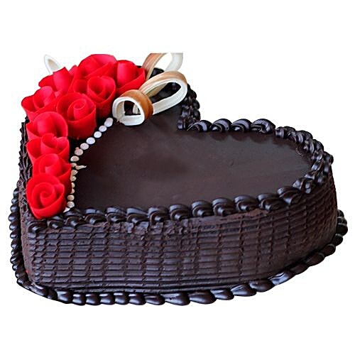 Buy Bakingo Fresh Cake Heart Shaped Choco Truffle, Eggless Online at