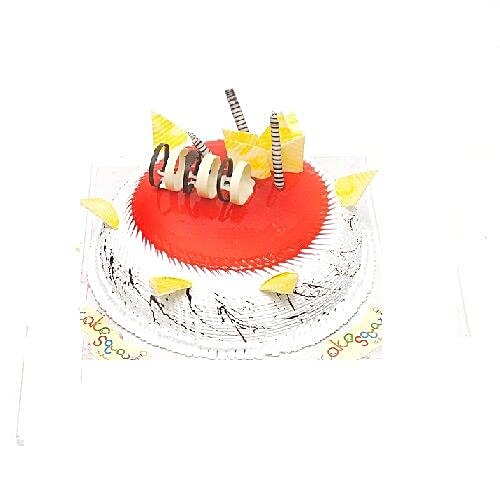 Cake Square Fresh Cakes - Strawberry Vanilla, 1 kg  