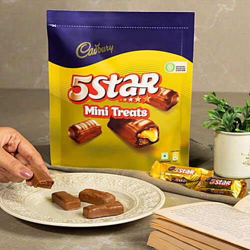 Cadbury 5 Star Mini Treats Chocolate Bars, 166.6 g (17 x 9.8 g) Family Pack, Bite-Sized Pieces, Indulge in a Chocolatey Delight