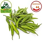Fresho Chilli - Green Long, Medium 500 g