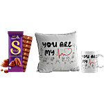 bb Combo Cadbury Dairy Milk Silk Chocolate Bar 144 g + Heartbeat Cushion & Mug Set Combo (2 items)