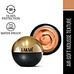 Lakme Xtraordin-Airy Mattreal Mousse 25 g Golden Medium 03