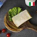 fresho! Signature Parmigiano Reggiano Stravecchio D.O.P Parmesan Cheese - Block 100 g 