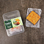 Fresho Signature Cheese - Cheddar With Chillies, Block 200 g