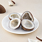 fresho! Dry Copra/Coconut 1 pc Approx. 100-125 gm