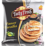 Tasty Fresh Paneer Paratha 320 g