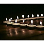 Quace Tea Light Candles With Aluminium Case 50 pcs