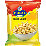 Gopal Namkeen Vanela Gathiya 250 g