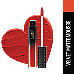 Lakme Xtraordin-Airy Lip Mousse 4.6 g New Flame Red