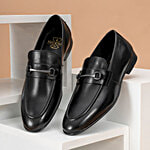 Redtape Black Loafers - For Men 1 Pair (UK/IND-7)