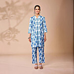 Daali Indigo Blue Cotton Regular Fit Floral Print Kurta 1 Set (Size - L)
