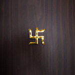 Svasti Brass Vastu Swastik 1 pc
