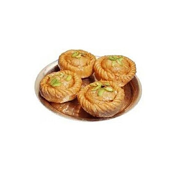 Buy Delhi Wala Sweets Sweet Chandrakala 500 Gm Online at the Best Price