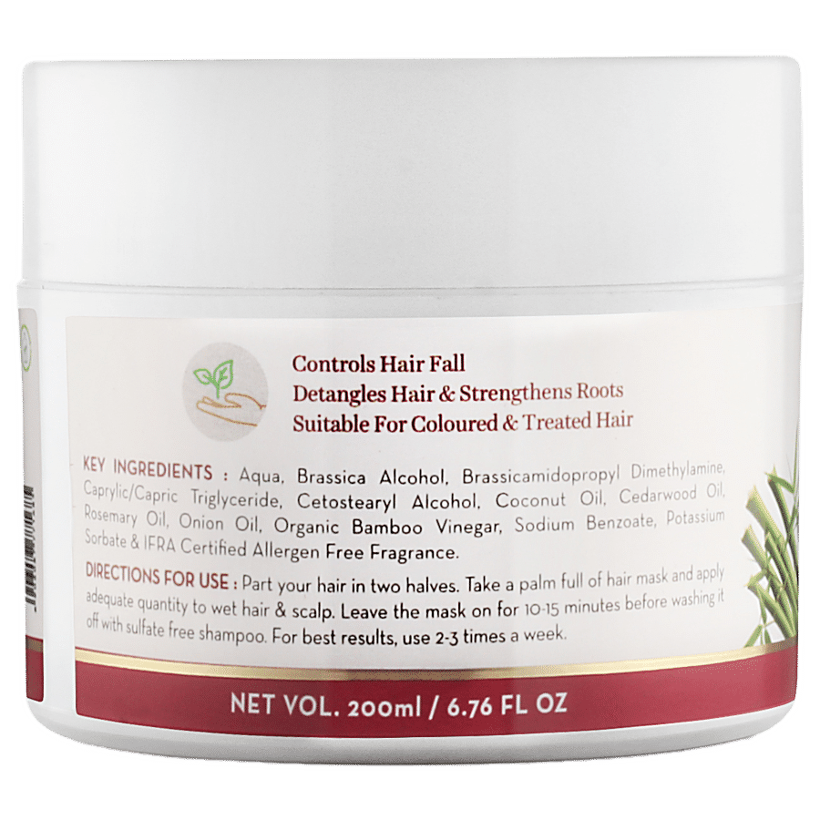Buy Mamaearth Onion Hair Mask For Hair Fall Control - With Onion Oil &  Organic Bamboo Vinegar Online at Best Price of Rs  - bigbasket