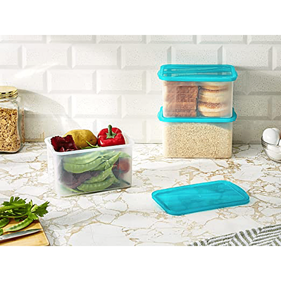 https://www.bigbasket.com/media/uploads/p/xxl/40297598-5_3-youbee-plastic-fridge-multi-storage-container-box-with-lid-bpa-free-food-grade-blue-lid.jpg
